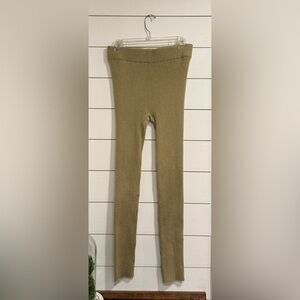 LUNYA Cottonsilk Ribbed Legging 😍